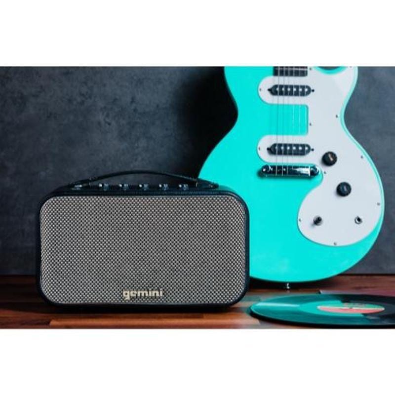 Bluetooth speaker looks like best sale guitar amp